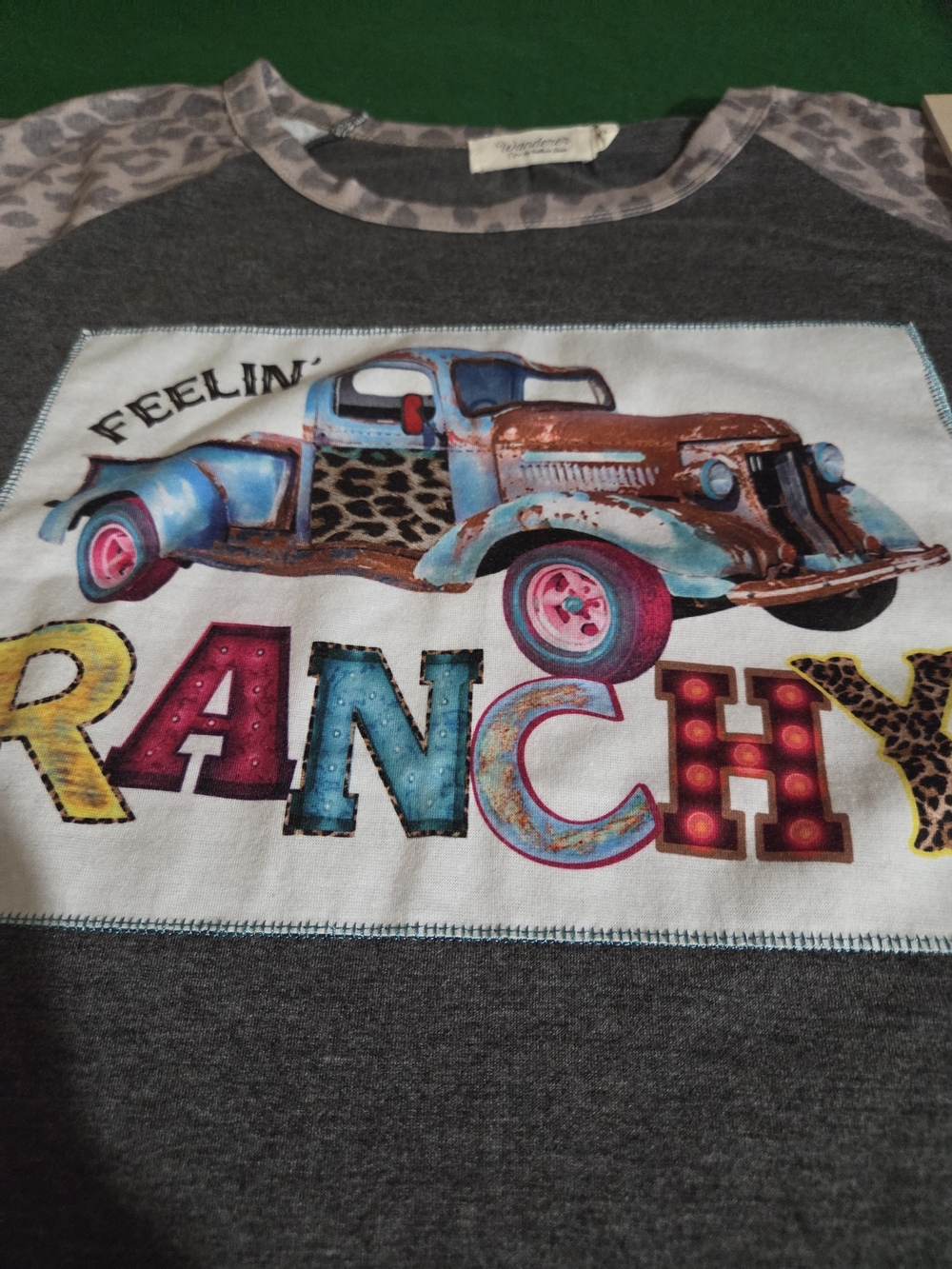 "Feeling Ranchy" Graphic Tee Womens XL, Cowgirl, Western,farmhouse